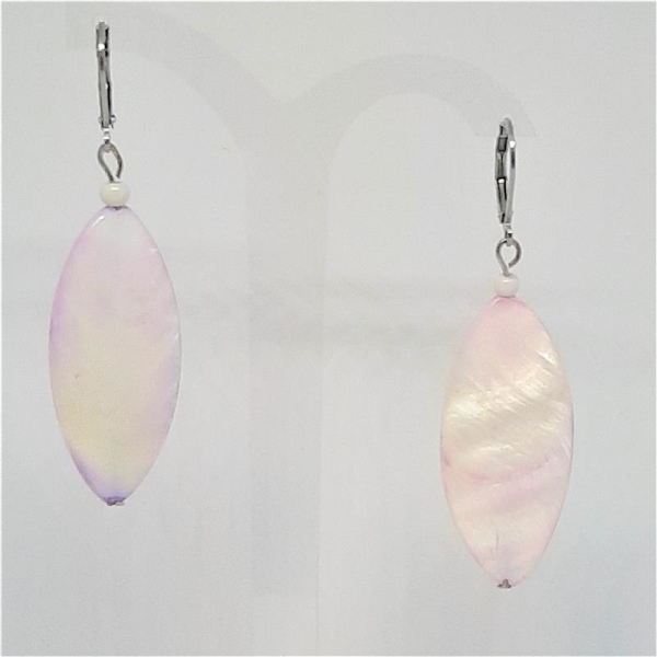 Boucles en coquillage oval parme